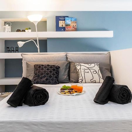 Duomo In 8 Stops Suite Deluxe Loft 米兰 外观 照片