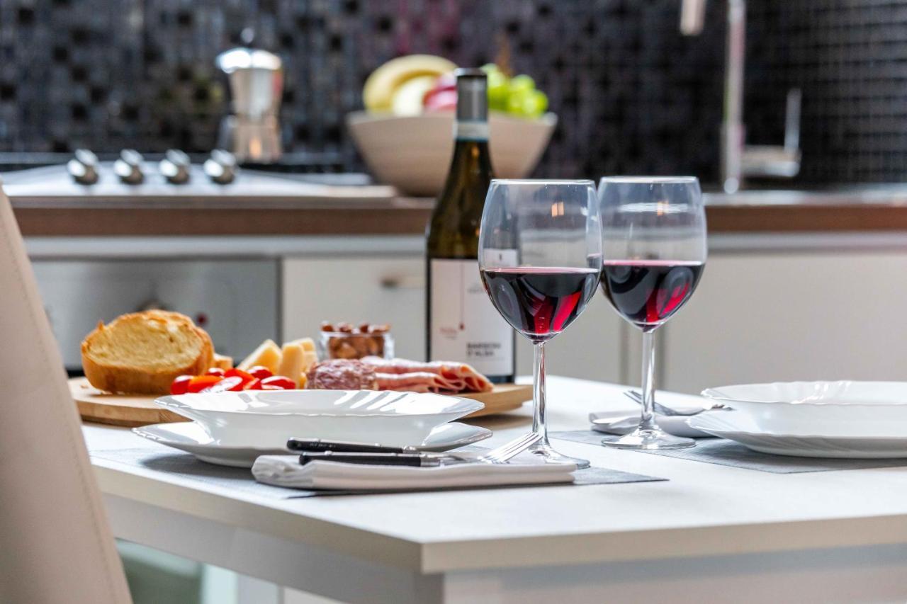 Duomo In 8 Stops Suite Deluxe Loft 米兰 外观 照片